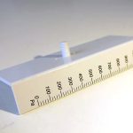 Maßeinheiten auf Kunststoffgeräte gedruckt mit dem Tampondruckverfahren